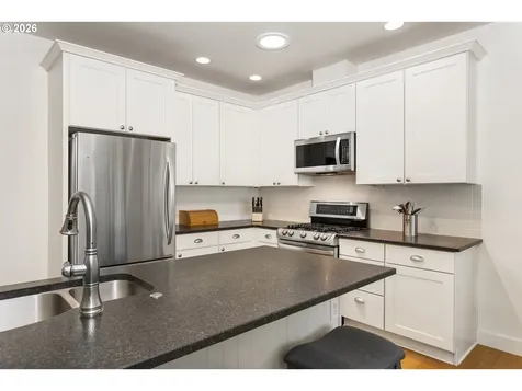 2631 NW Merlot Drive Mcminnville OR 97128