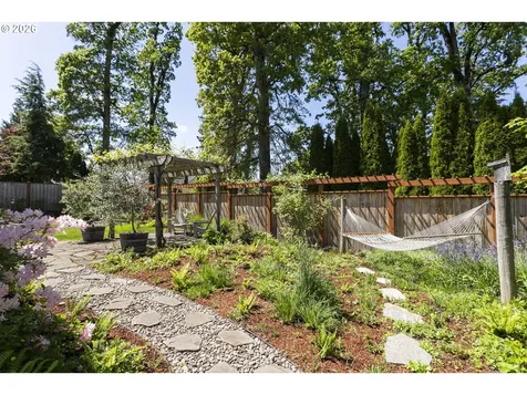 2631 NW Merlot Drive Mcminnville OR 97128