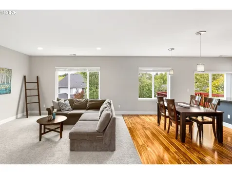1067 Parkside Avenue Forest Grove OR 97116