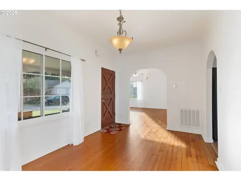 2341 W Castleman Street Longview WA 98632