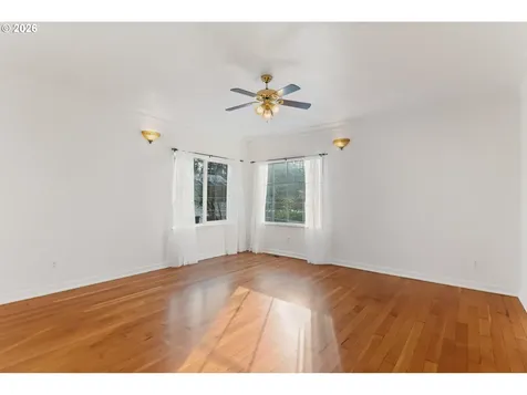 2341 W Castleman Street Longview WA 98632