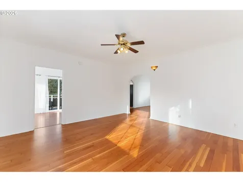 2341 W Castleman Street Longview WA 98632