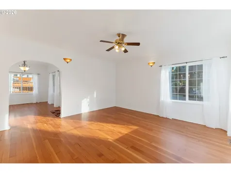 2341 W Castleman Street Longview WA 98632
