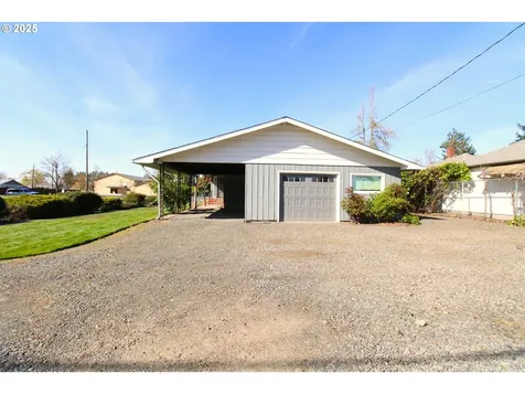 345 14th Street Springfield OR 97477