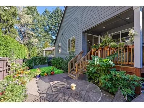 16297 SW 113th Avenue Portland OR 97224