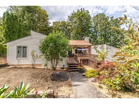 7303 SE 103rd Avenue Portland OR 97266
