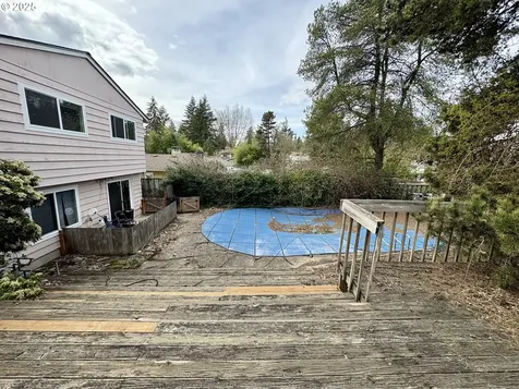 19625 SW Madeline Street Beaverton OR 97078