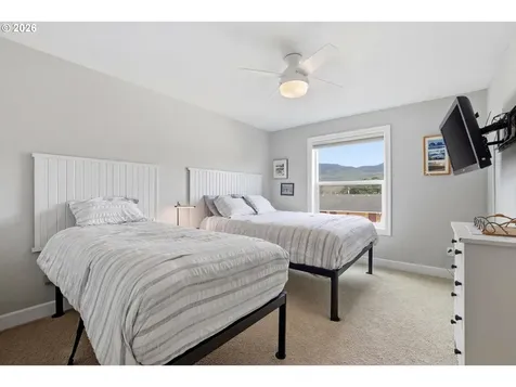 300 N Pacific Street Rockaway Beach OR 97136