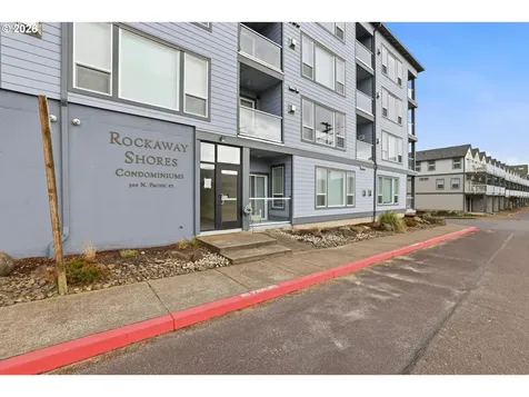 300 N Pacific Street Rockaway Beach OR 97136