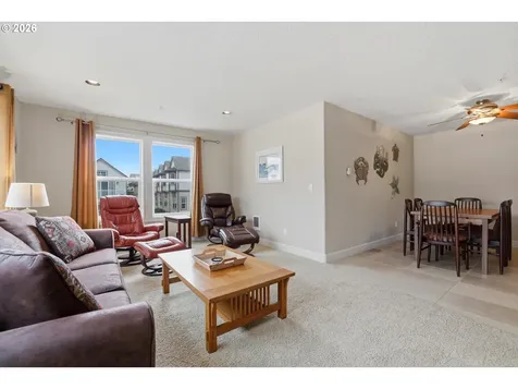 300 N Pacific Street Rockaway Beach OR 97136