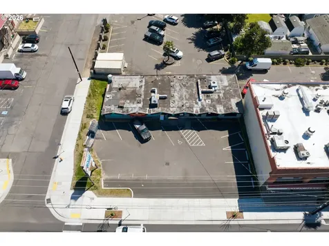 2530 NE 82nd Avenue Portland OR 97220