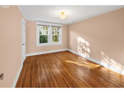 1014 8th Street Astoria OR 97103