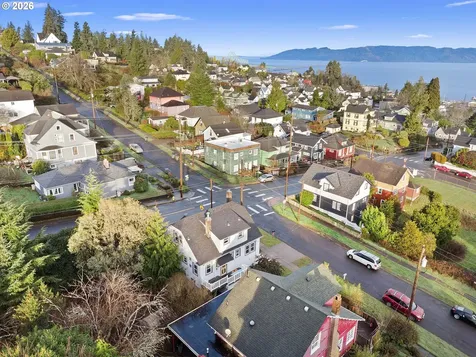 1014 8th Street Astoria OR 97103