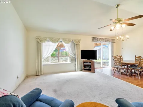 102 Ashley Court Dayton OR 97114