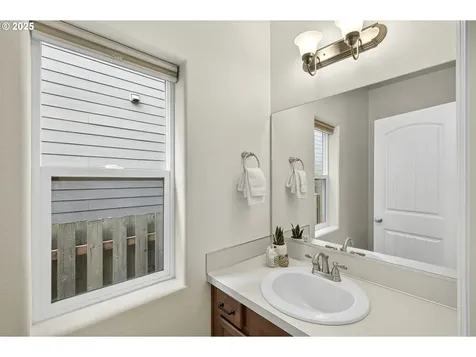 37821 Killarney Street Sandy OR 97055