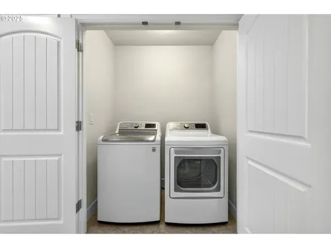 37821 Killarney Street Sandy OR 97055