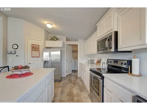 16500 SE 1st Street Vancouver WA 98684