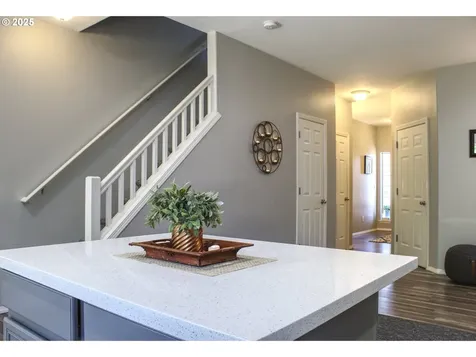 2775 SE 75th Avenue Hillsboro OR 97123