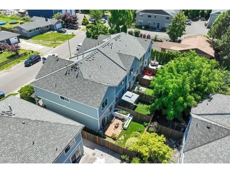 2775 SE 75th Avenue Hillsboro OR 97123
