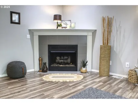 2775 SE 75th Avenue Hillsboro OR 97123
