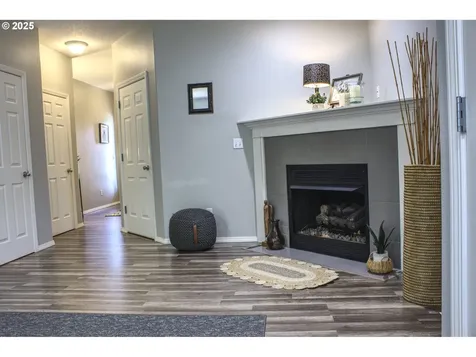 2775 SE 75th Avenue Hillsboro OR 97123