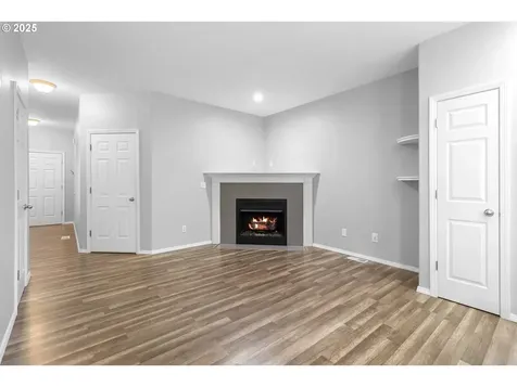2775 SE 75th Avenue Hillsboro OR 97123