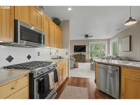 2352 NW Jefferson Way Mcminnville OR 97128