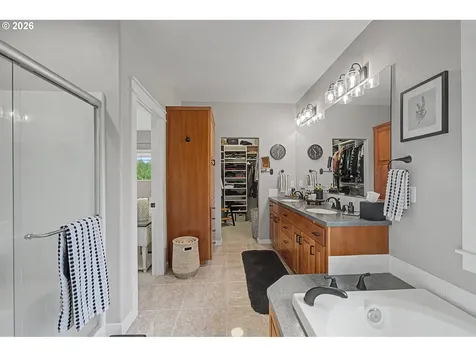 2352 NW Jefferson Way Mcminnville OR 97128