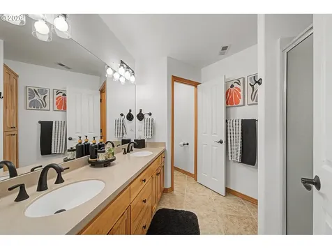 2352 NW Jefferson Way Mcminnville OR 97128