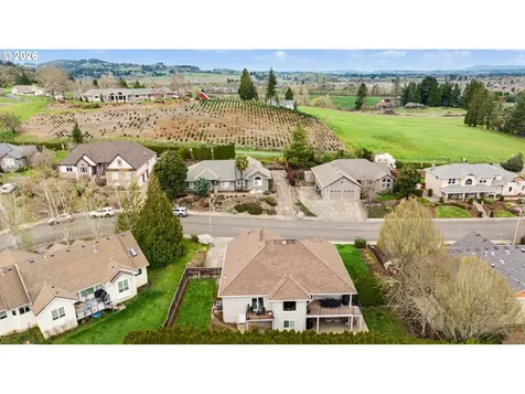 2352 NW Jefferson Way Mcminnville OR 97128