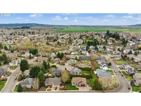 2352 NW Jefferson Way Mcminnville OR 97128