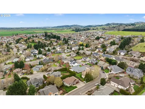 2352 NW Jefferson Way Mcminnville OR 97128