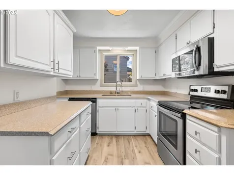 503 Pearl Street Oregon City OR 97045