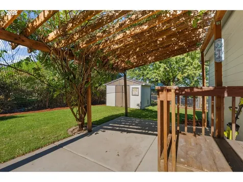 503 Pearl Street Oregon City OR 97045