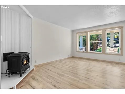 503 Pearl Street Oregon City OR 97045