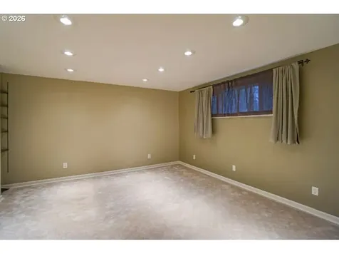 15312 NE 43rd Street Vancouver WA 98682