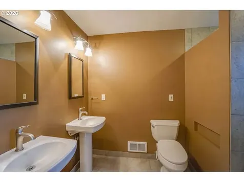15312 NE 43rd Street Vancouver WA 98682