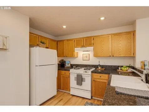 6480 NW Shelsam Terrace Portland OR 97229