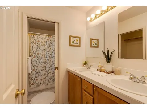 6480 NW Shelsam Terrace Portland OR 97229