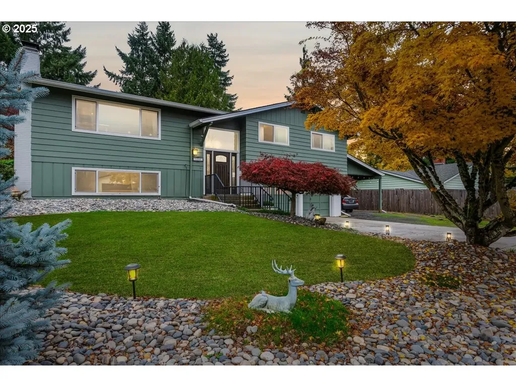 9617 NW Golden Avenue Vancouver WA 98665