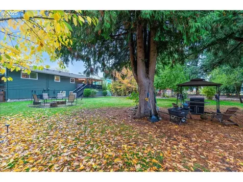 9617 NW Golden Avenue Vancouver WA 98665