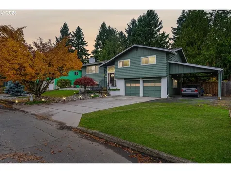 9617 NW Golden Avenue Vancouver WA 98665