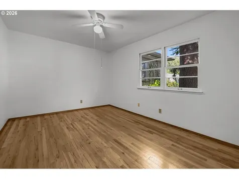 6723 NE Broadway Portland OR 97213