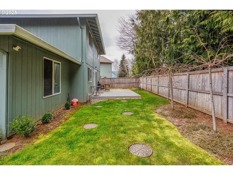 1090 N 1st Avenue Ridgefield WA 98642