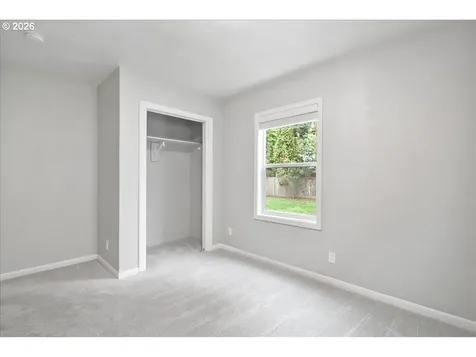 3588 Sisters View Avenue Eugene OR 97401