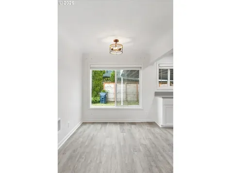 3588 Sisters View Avenue Eugene OR 97401