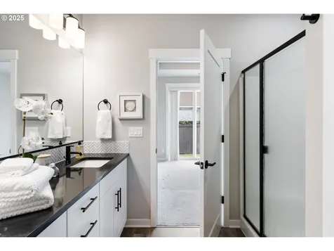 6429 SE Provence Street Hillsboro OR 97123