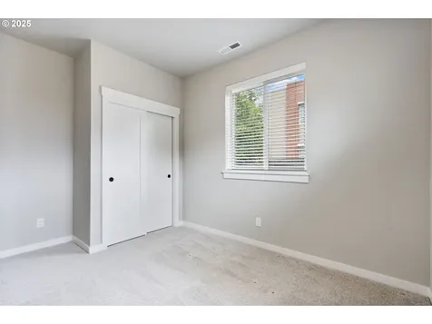 6429 SE Provence Street Hillsboro OR 97123