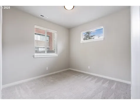 6429 SE Provence Street Hillsboro OR 97123