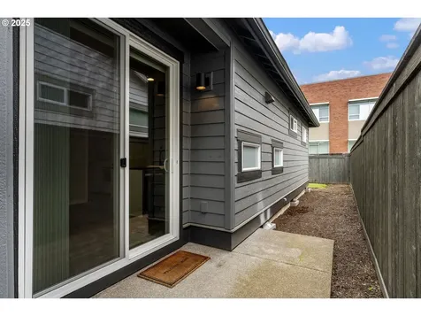 6429 SE Provence Street Hillsboro OR 97123